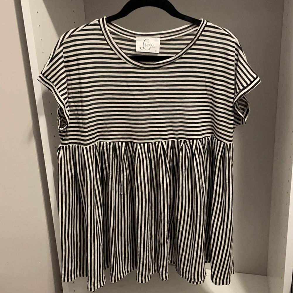 Black/white stripe babydoll shirt, NWOT